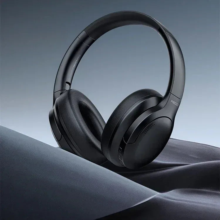 Recci Baron Series Bluetooth Earphone REP-W59 - Three