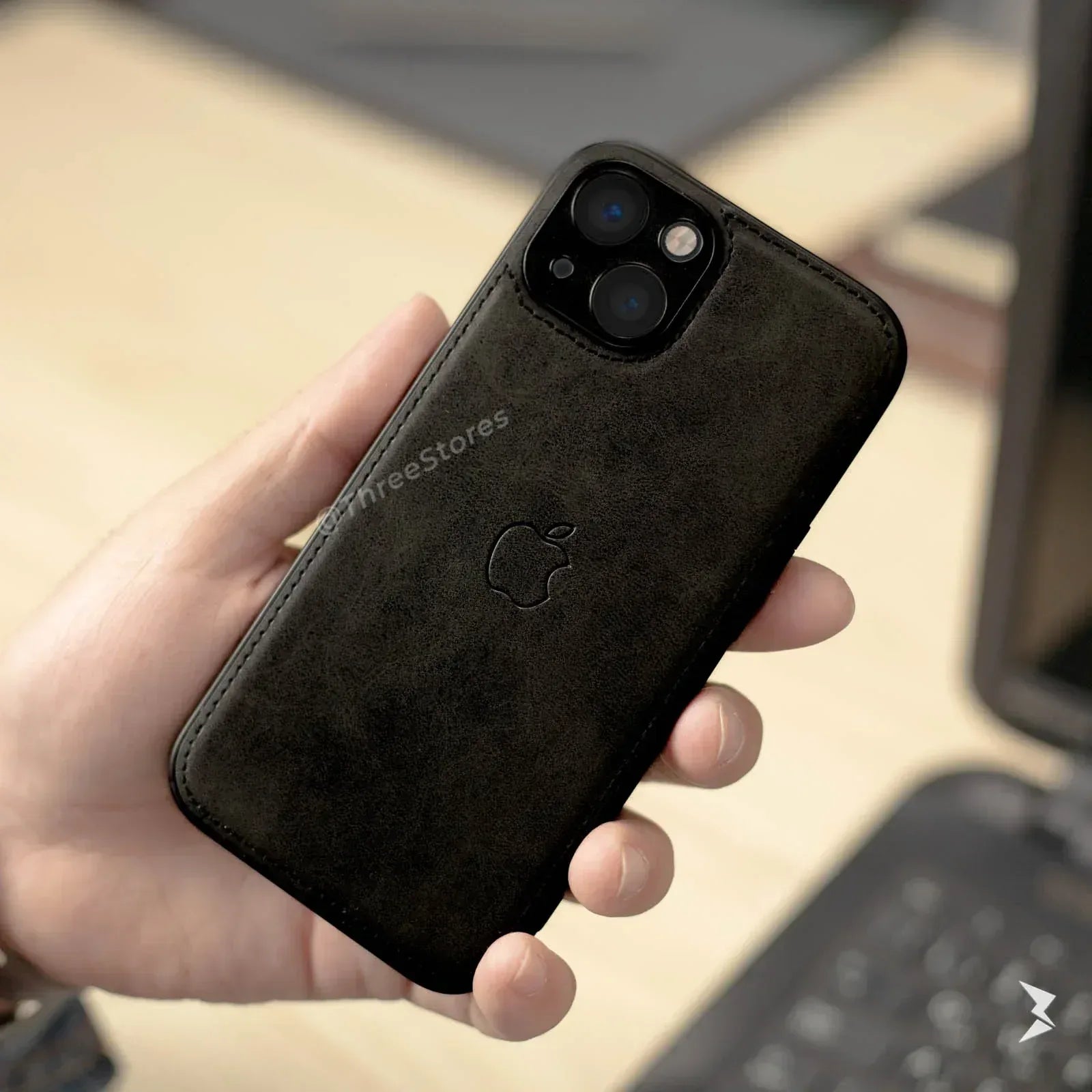 Cradle Leather Case iPhone 13 - Three