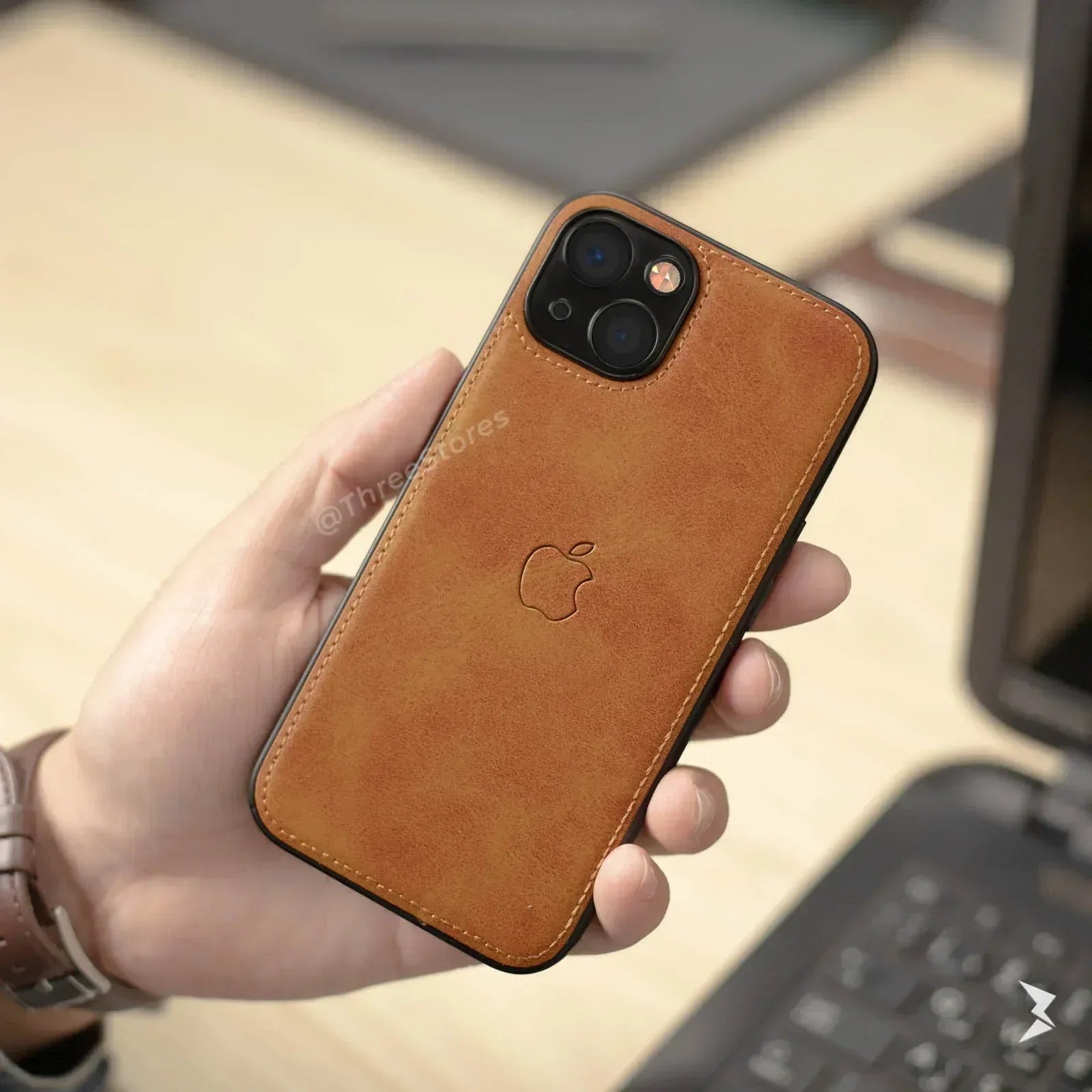 Cradle Leather Case iPhone 13 - Three
