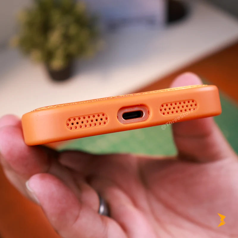HDD Leather Dots Magsafe Case iPhone 17 Pro Max