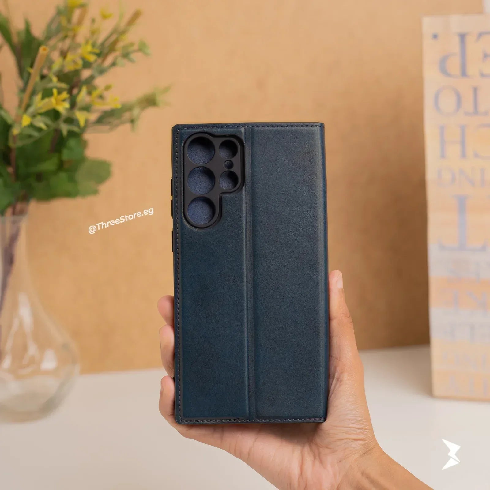 Cradle Flip Leather Case Samsung S22 Ultra - Three