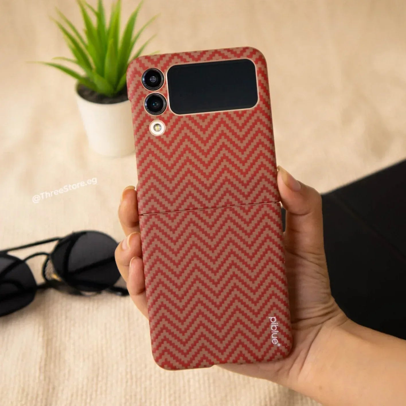 Piblue V-Shaped Kevlar Case Samsung Z Flip 4 - Three
