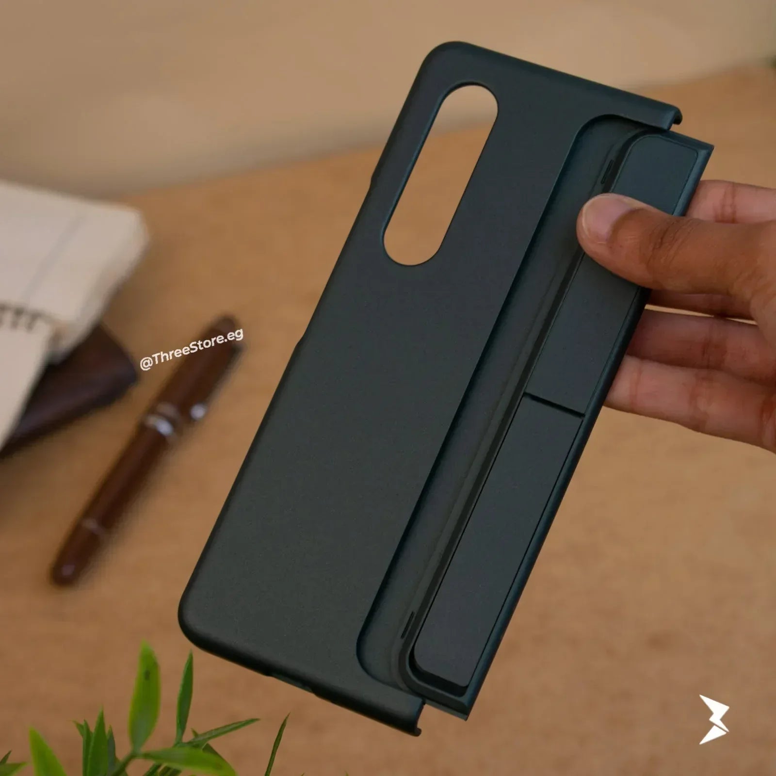 Dedicated Holder Case Z Fold 5 - Three