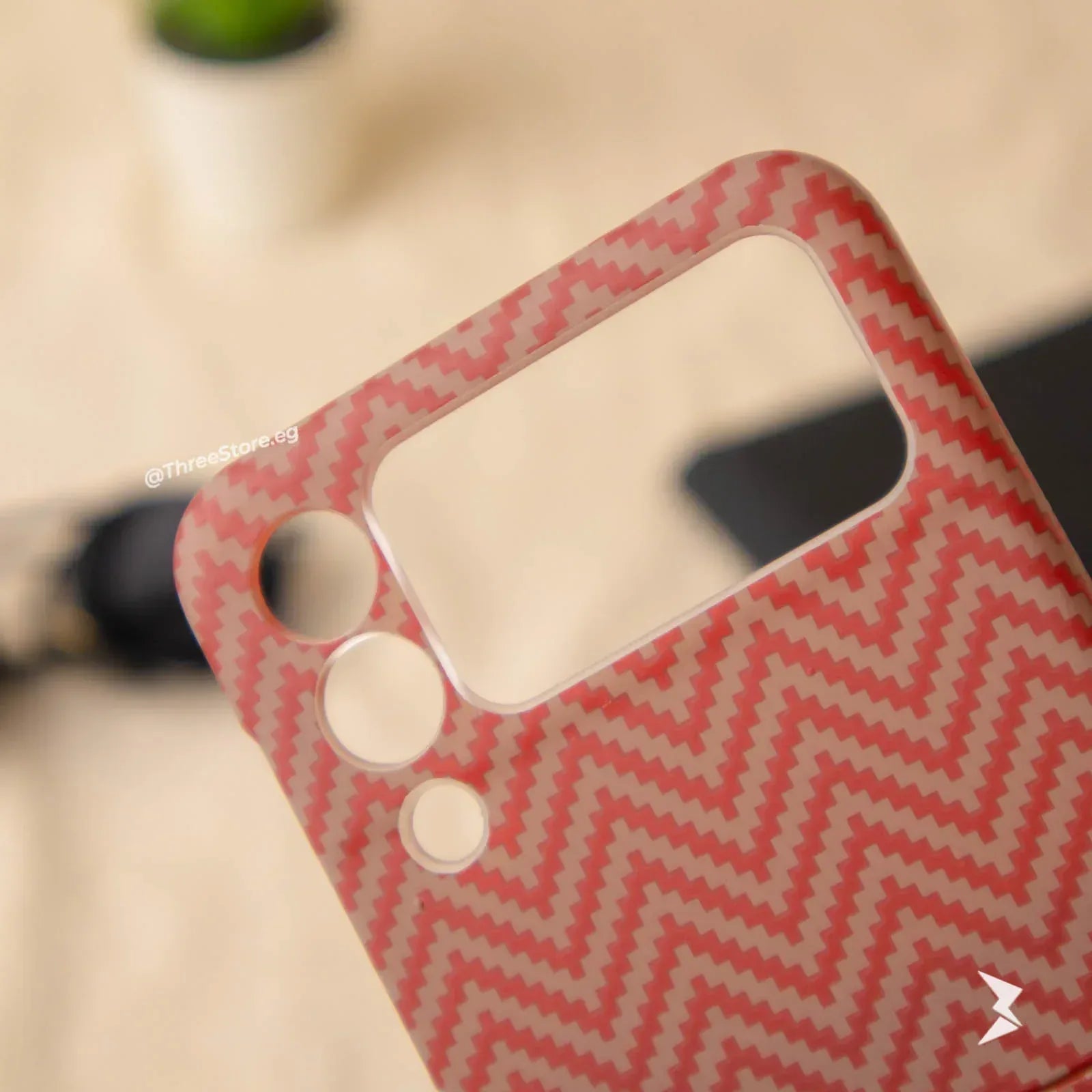 Piblue V-Shaped Kevlar Case Samsung Z Flip 4 - Three