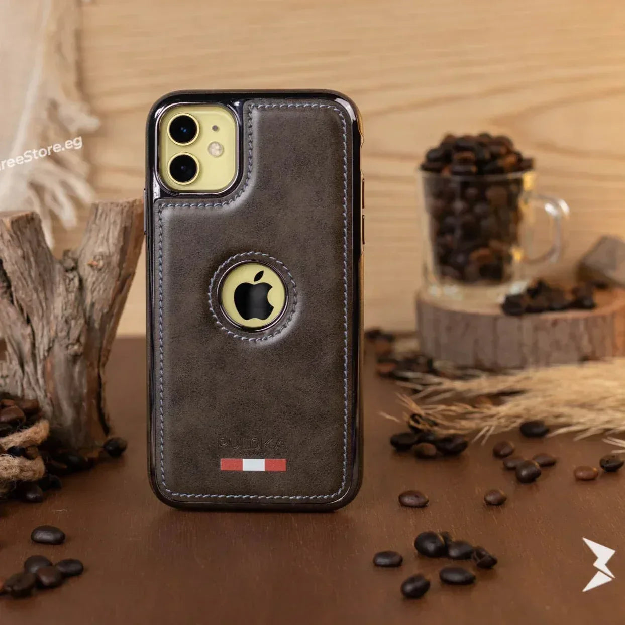 Puloka HandMade Leather Case iPhone 11 - Three