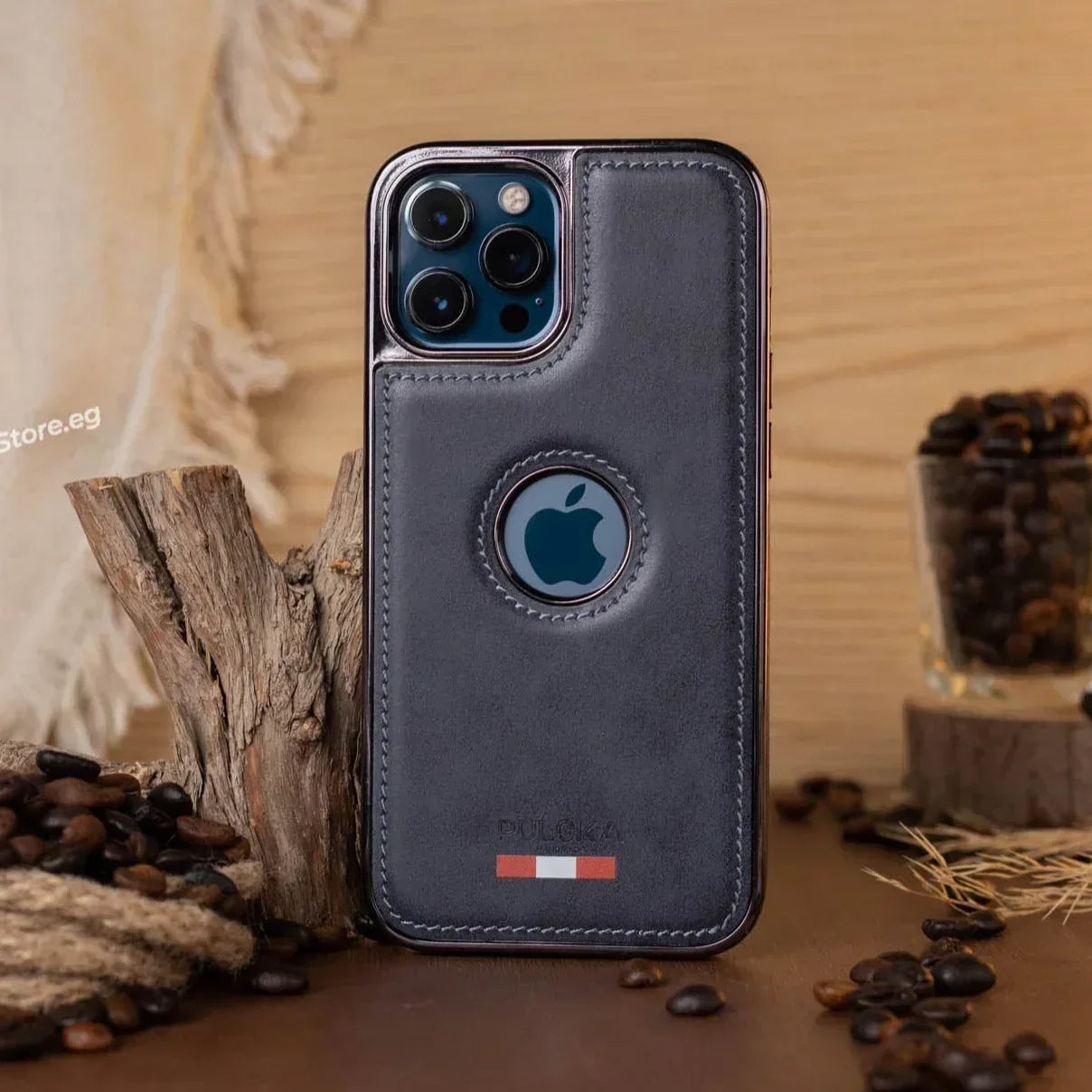 Puloka HandMade Leather Case iPhone 14 Pro - Three