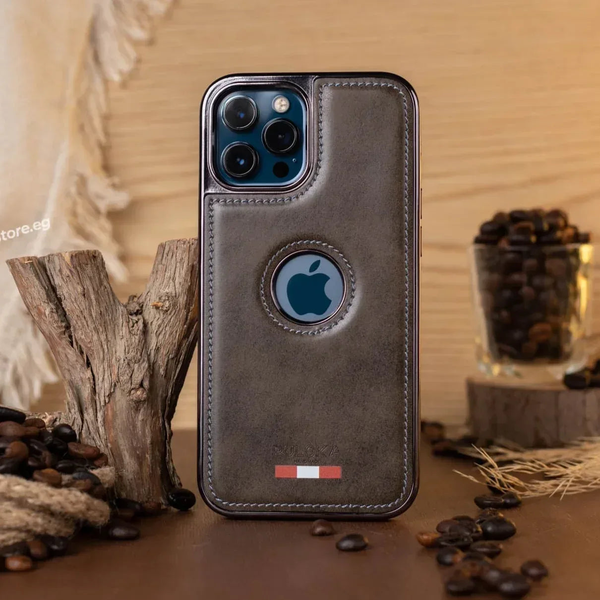 Puloka HandMade Leather Case iPhone 14 - Three