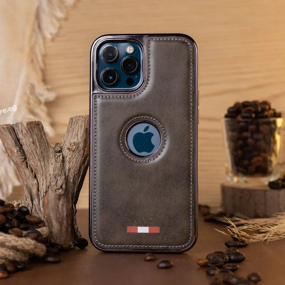 Puloka HandMade Leather Case iPhone 14 Pro Max - Three
