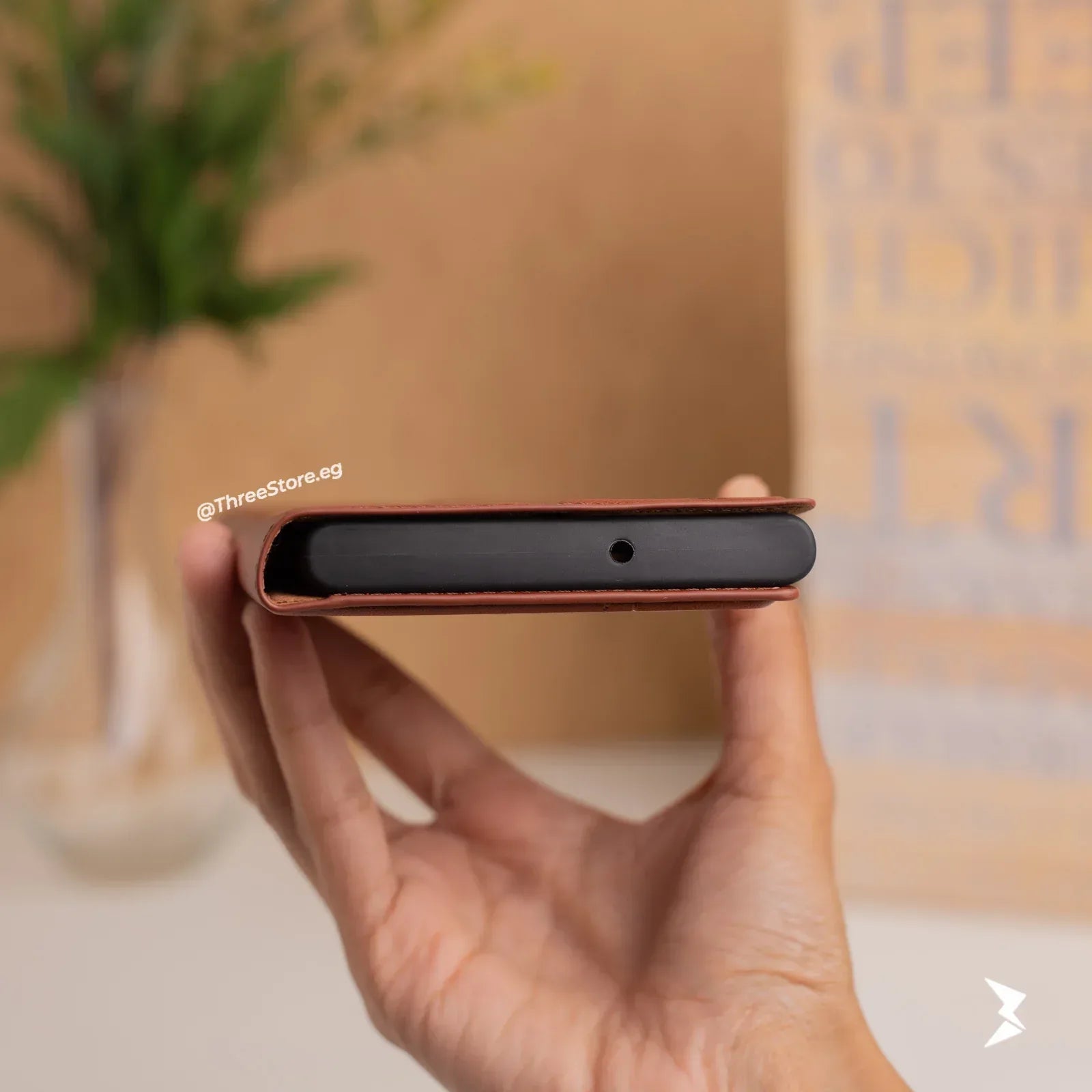 Cradle Flip Leather Case Samsung S22 Ultra - Three