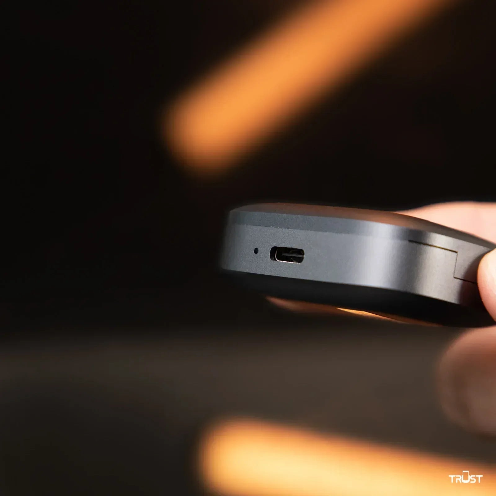 Recci Audio Magician Wireless Earphone RT13 - Three