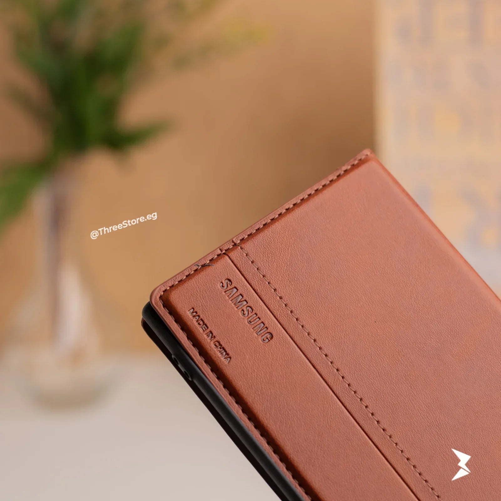 Cradle Flip Leather Case Samsung S22 Ultra - Three