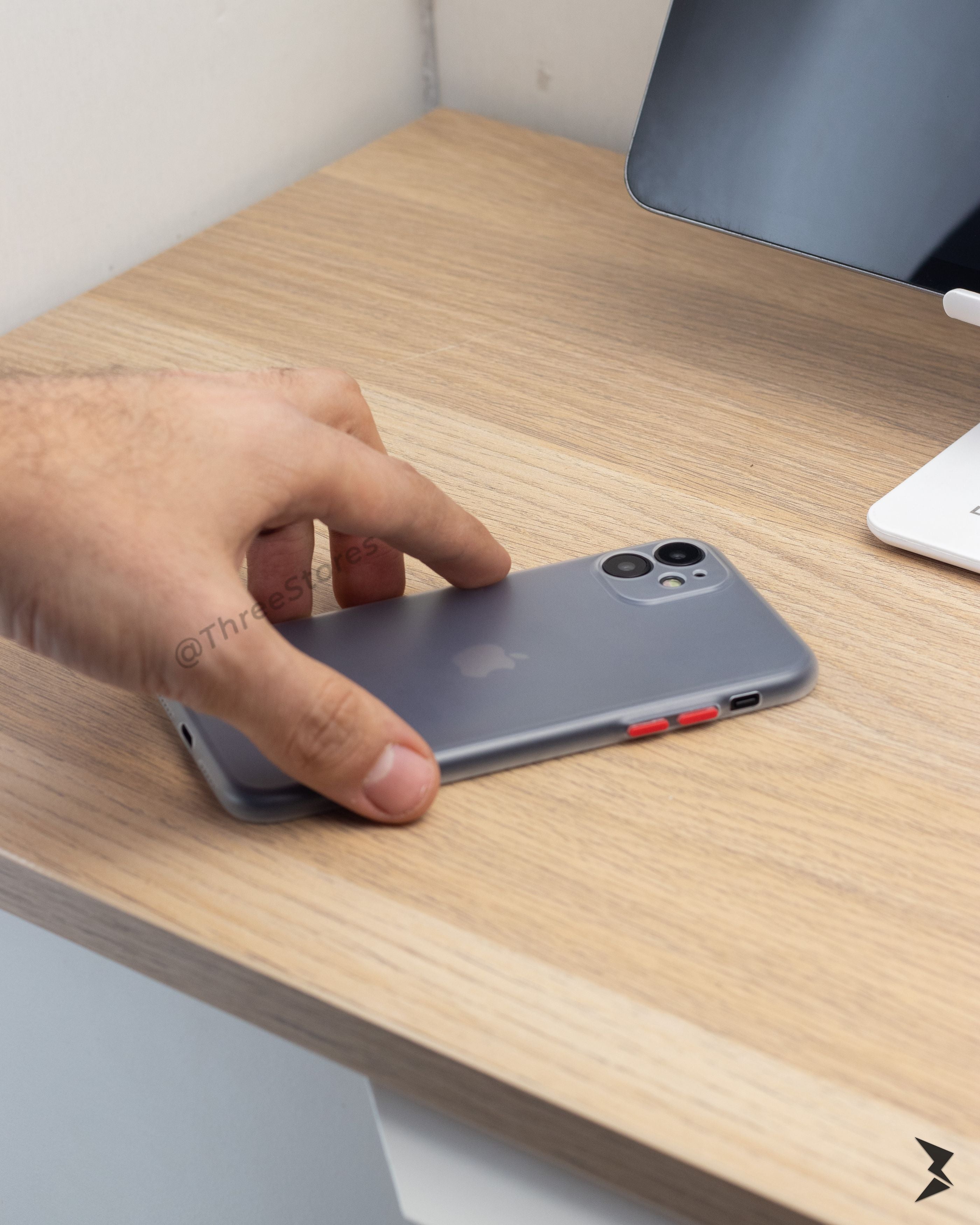 Raigor Inverse Carbon Case iPhone 11