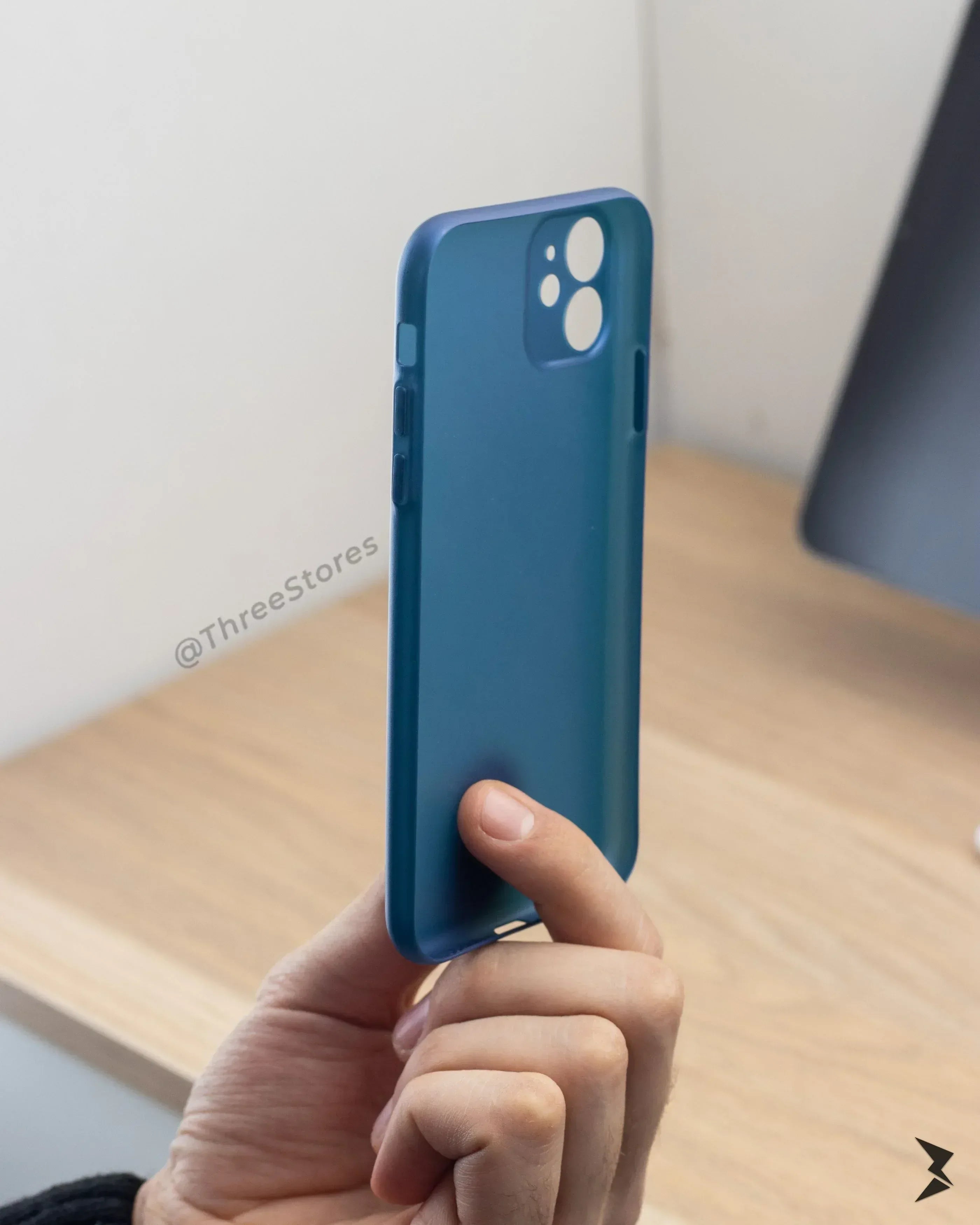 Raigor Inverse Carbon Case iPhone 11 - Three