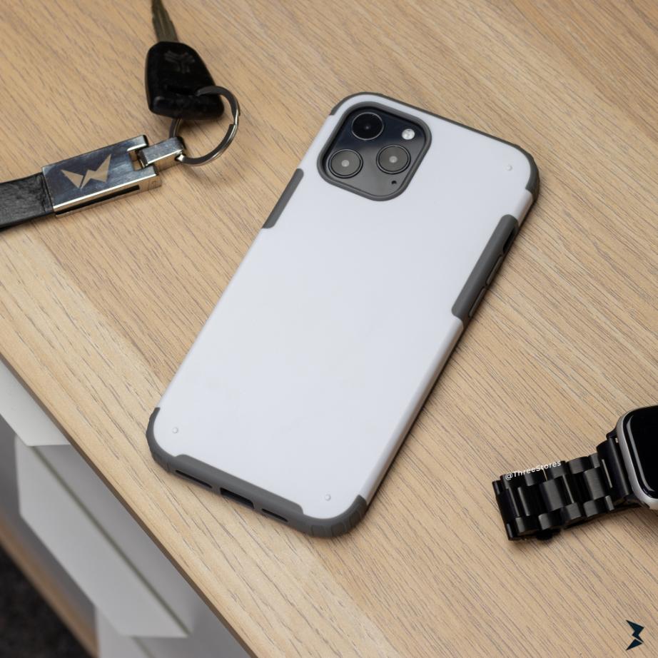 Mcalen Super Frosted Case iPhone 12 / 12 Pro