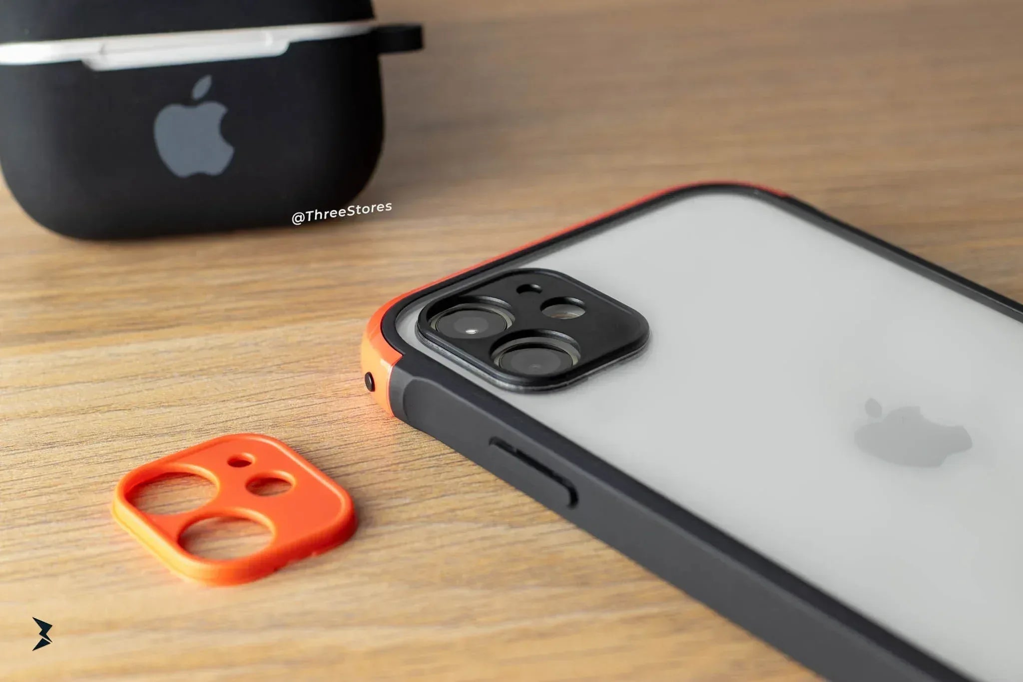 Level Arc Series Case iPhone 11 - Three