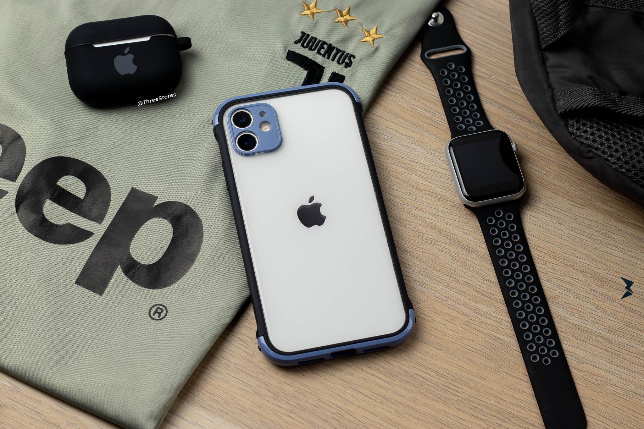 Level Arc Series Case iPhone 11 - Three