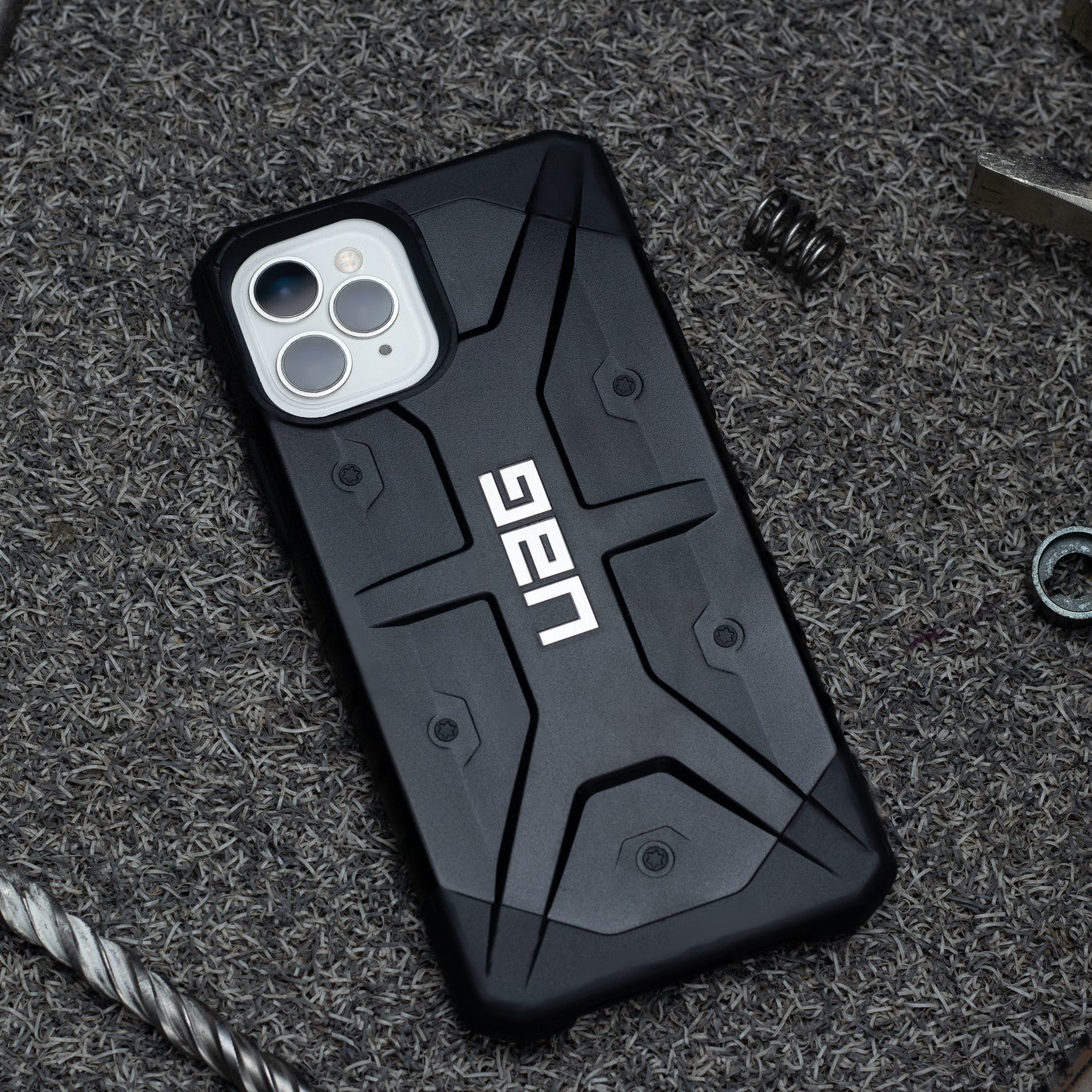 UAG Pathfinder iPhone 12 Pro Max