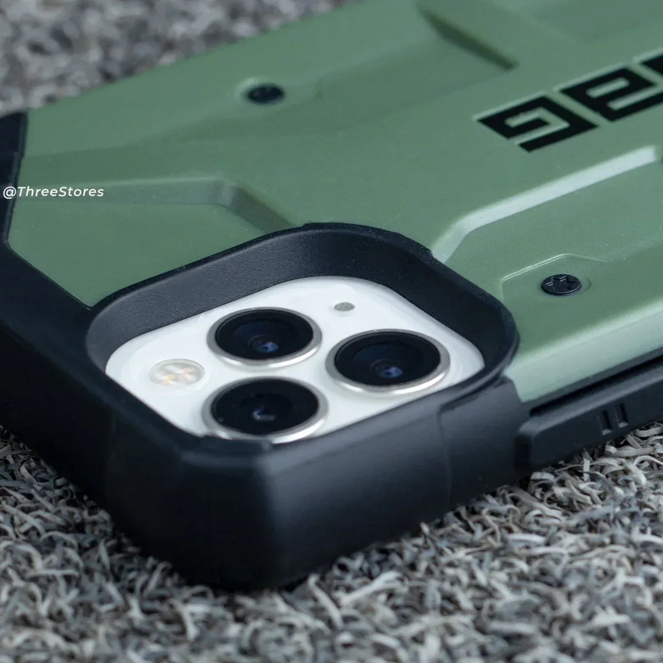 UAG Pathfinder Case iPhone 11 Pro - Three