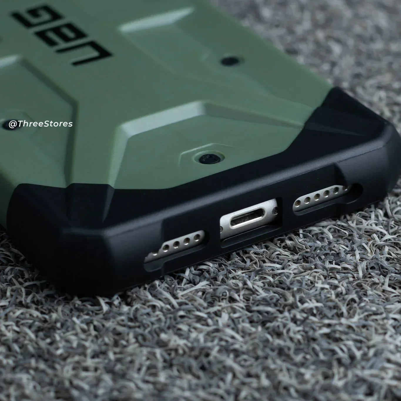 UAG Pathfinder Case iPhone 11 Pro - Three