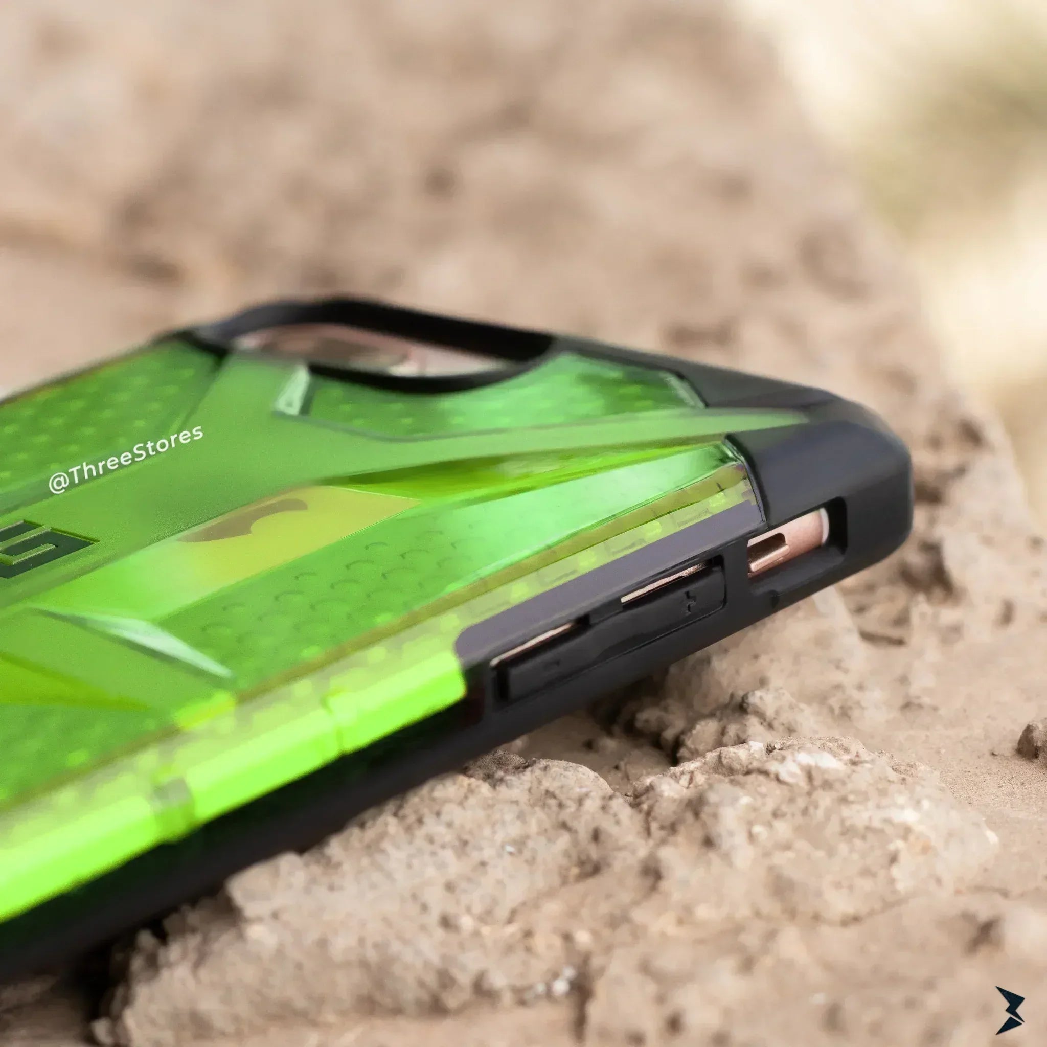 UAG Plasma Series Case iPhone 7 / 8 Plus - Three