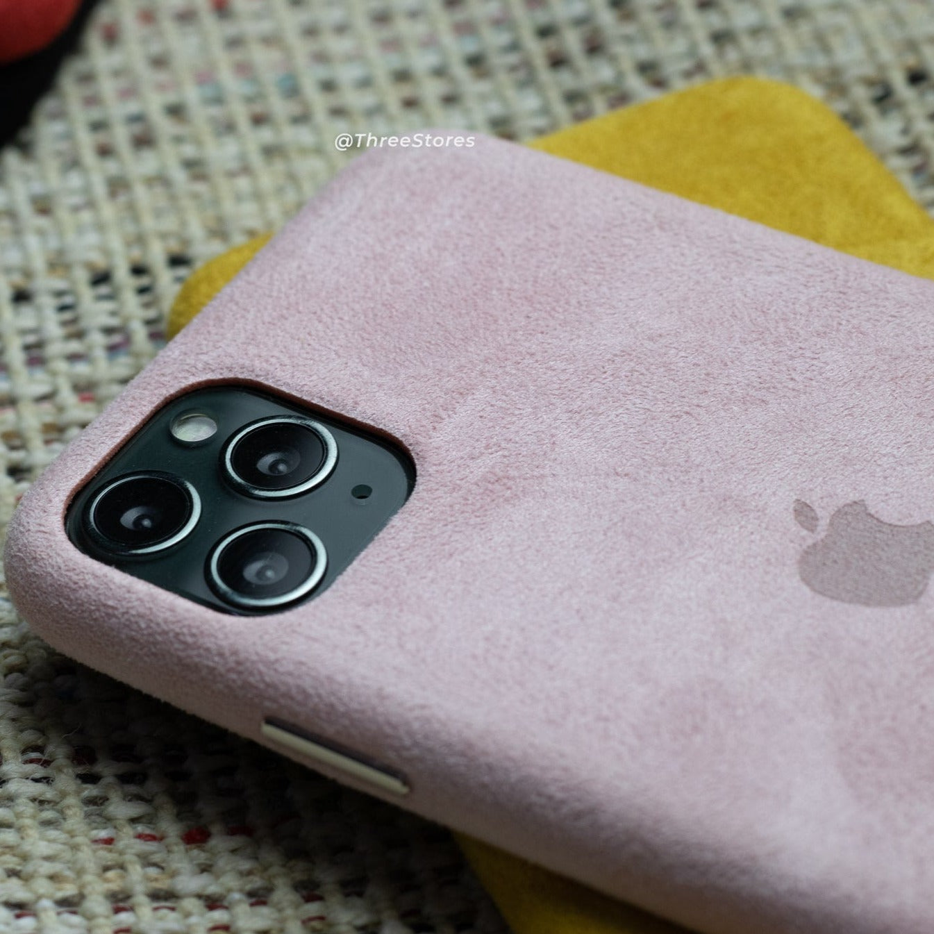 Alcantara Case iPhone 11 Pro