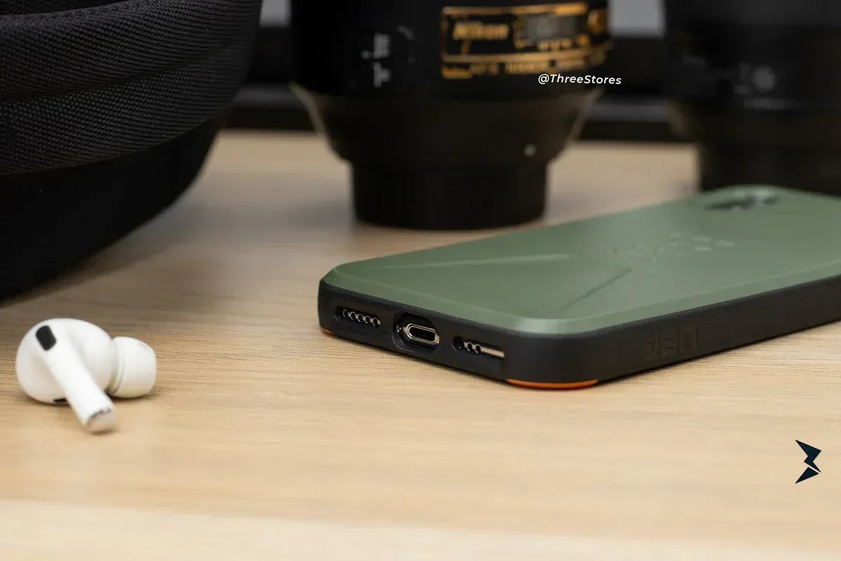 UAG Civilian Series Case iPhone X Max - Three