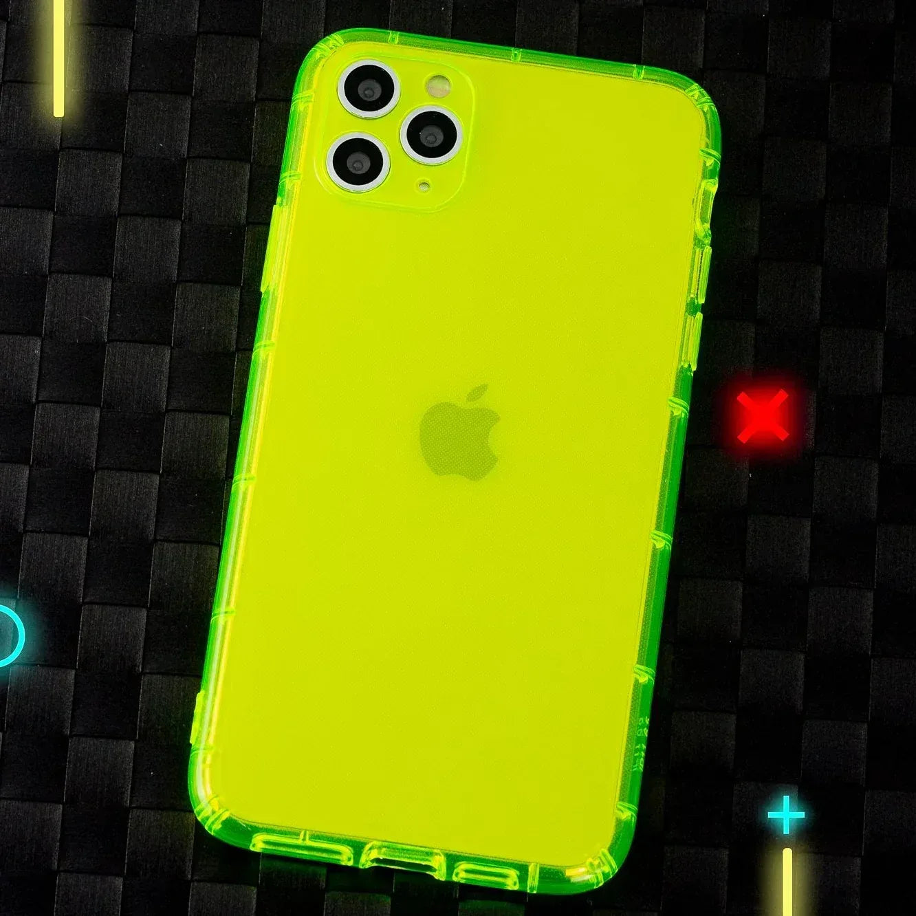 Q series Neon Fluorescent Case iPhone 11 Pro Max - Three