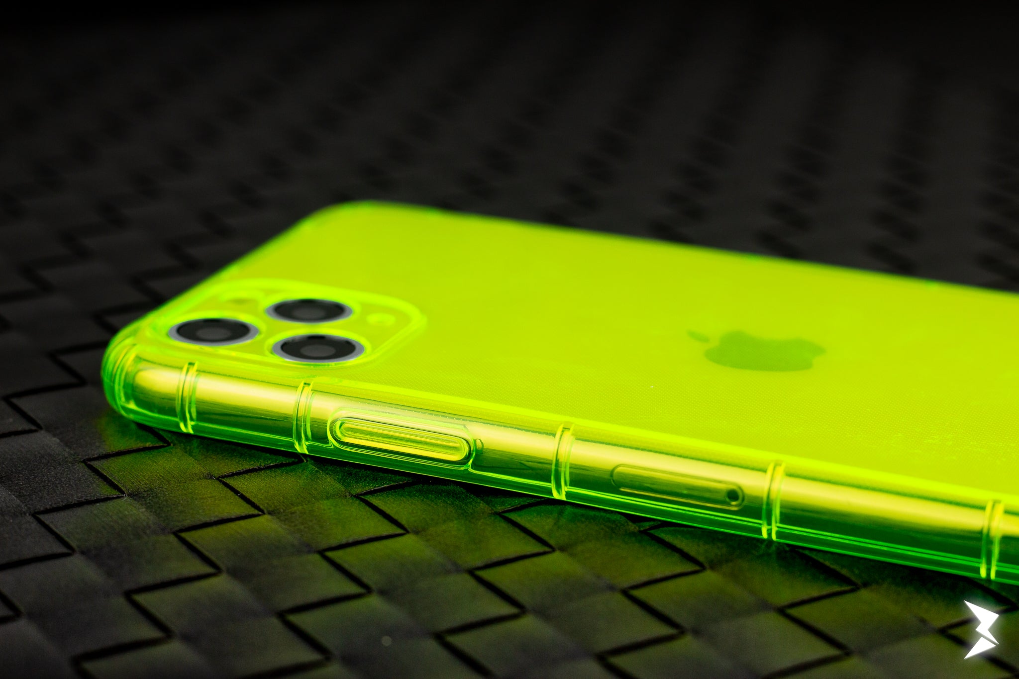 Q series Neon Fluorescent Case iPhone 11 Pro Max