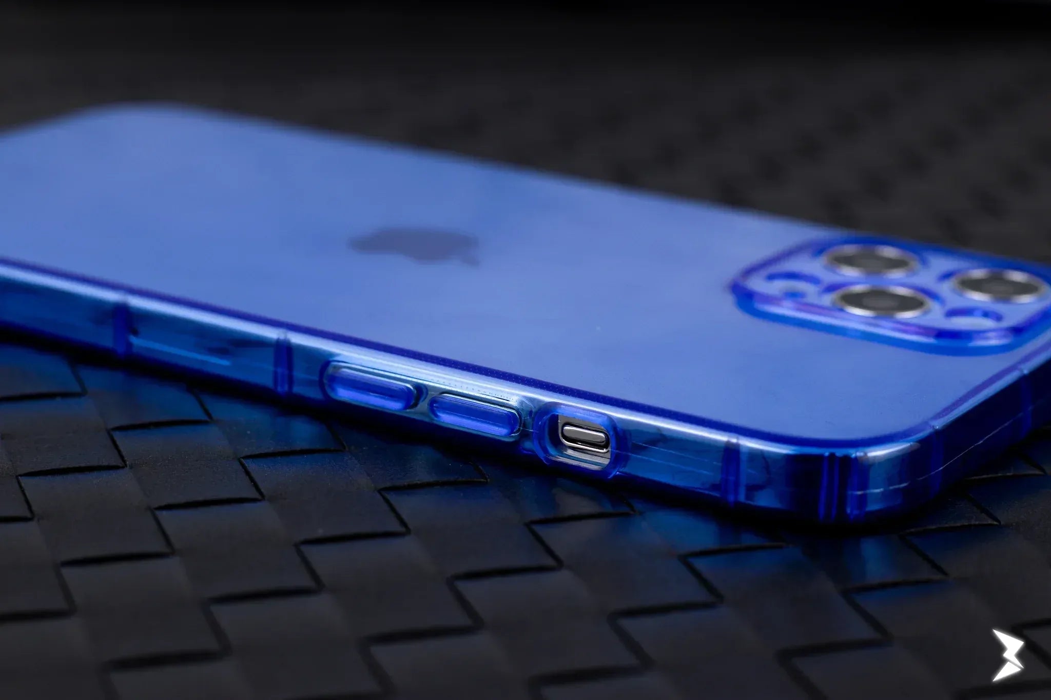 Q series Neon Fluorescent Case iPhone 12 Pro - Three