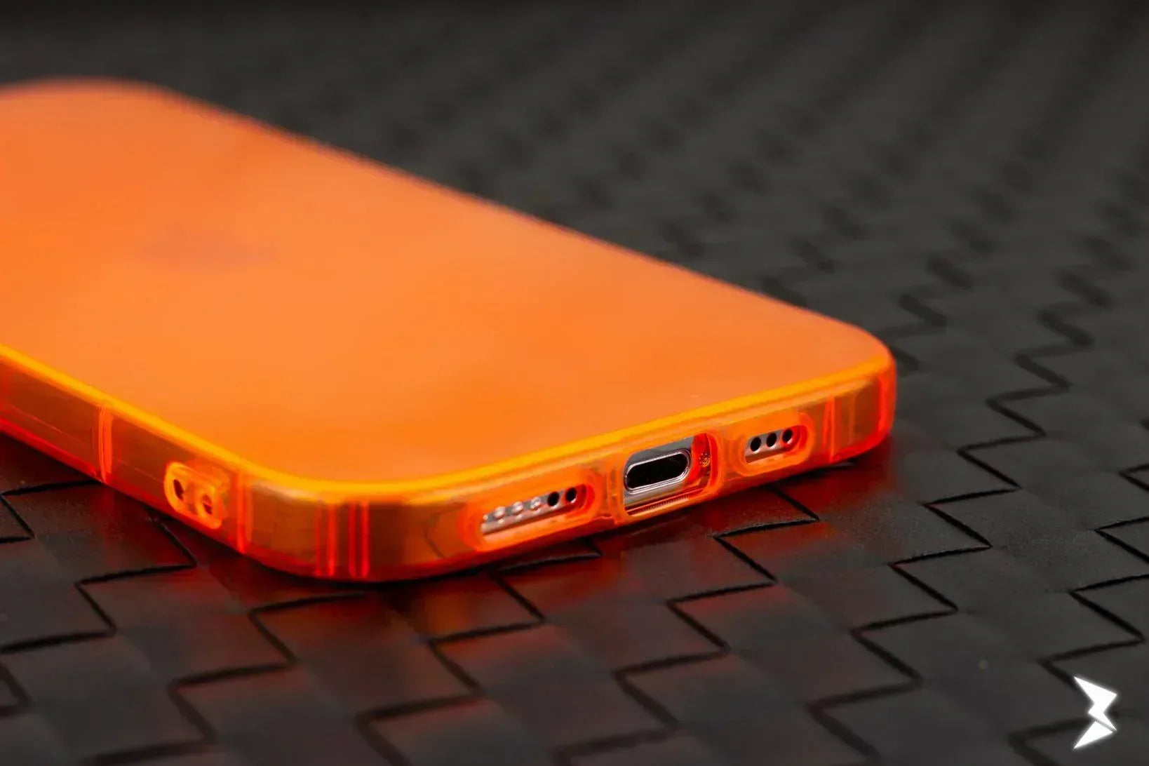 Q series Neon Fluorescent Case iPhone 11 Pro Max - Three