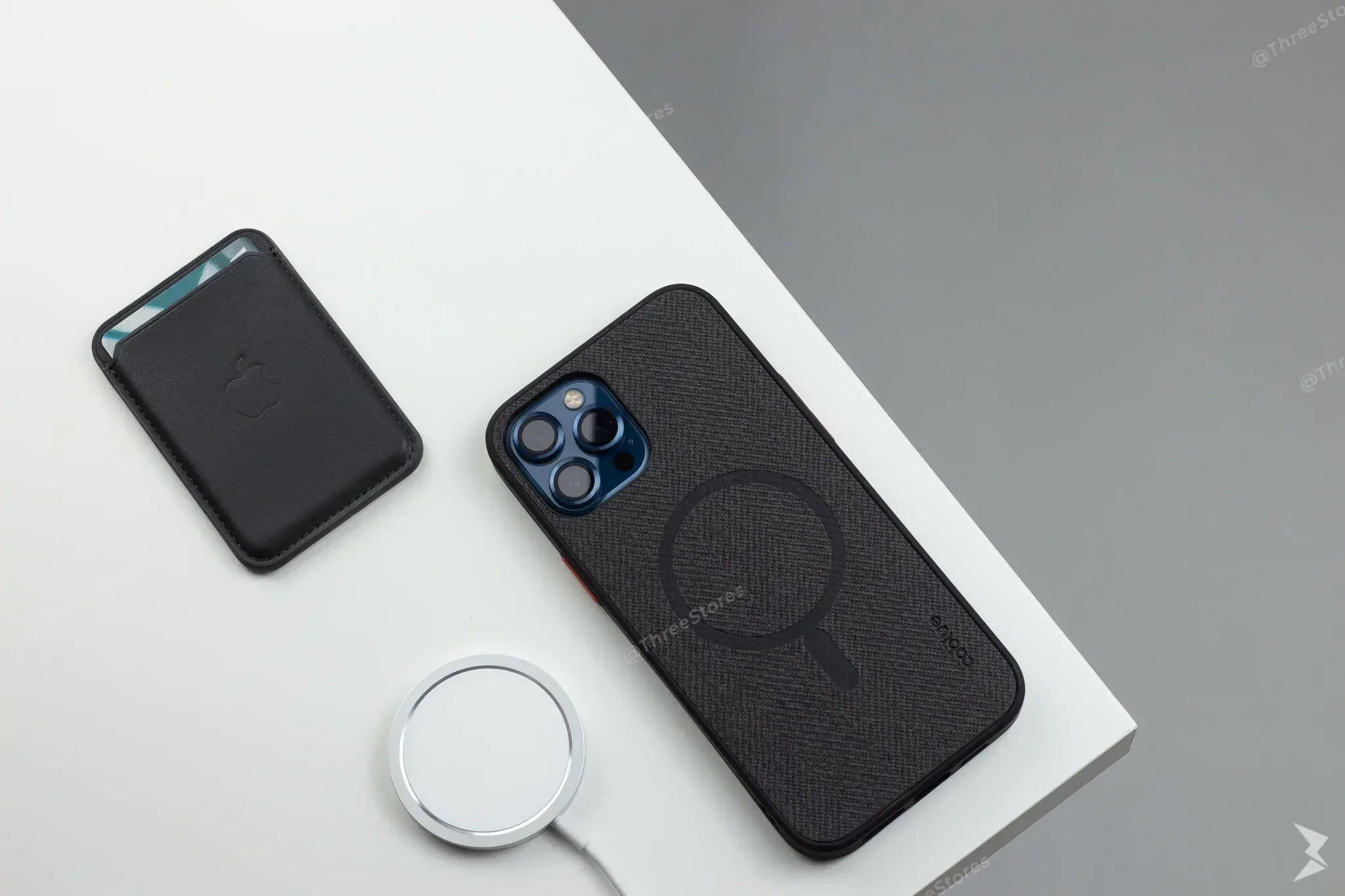 Coblue Fabric Magsafe Case iPhone 12 Pro Max - Three