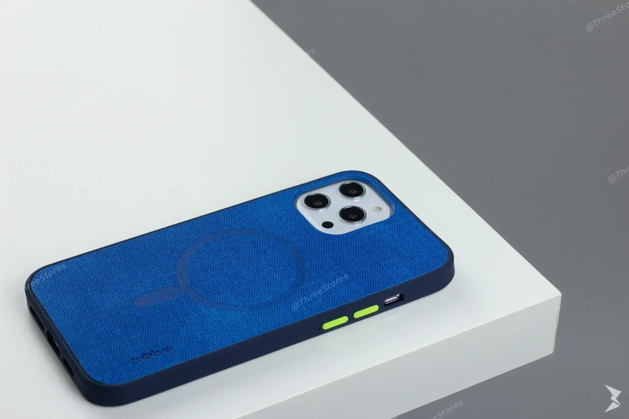 Coblue Fabric Magsafe Case iPhone 12 Pro Max - Three