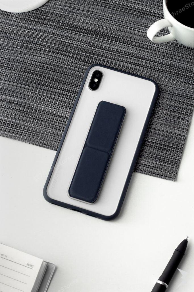 Vertical Hand Strap Case iPhone X Max - Three