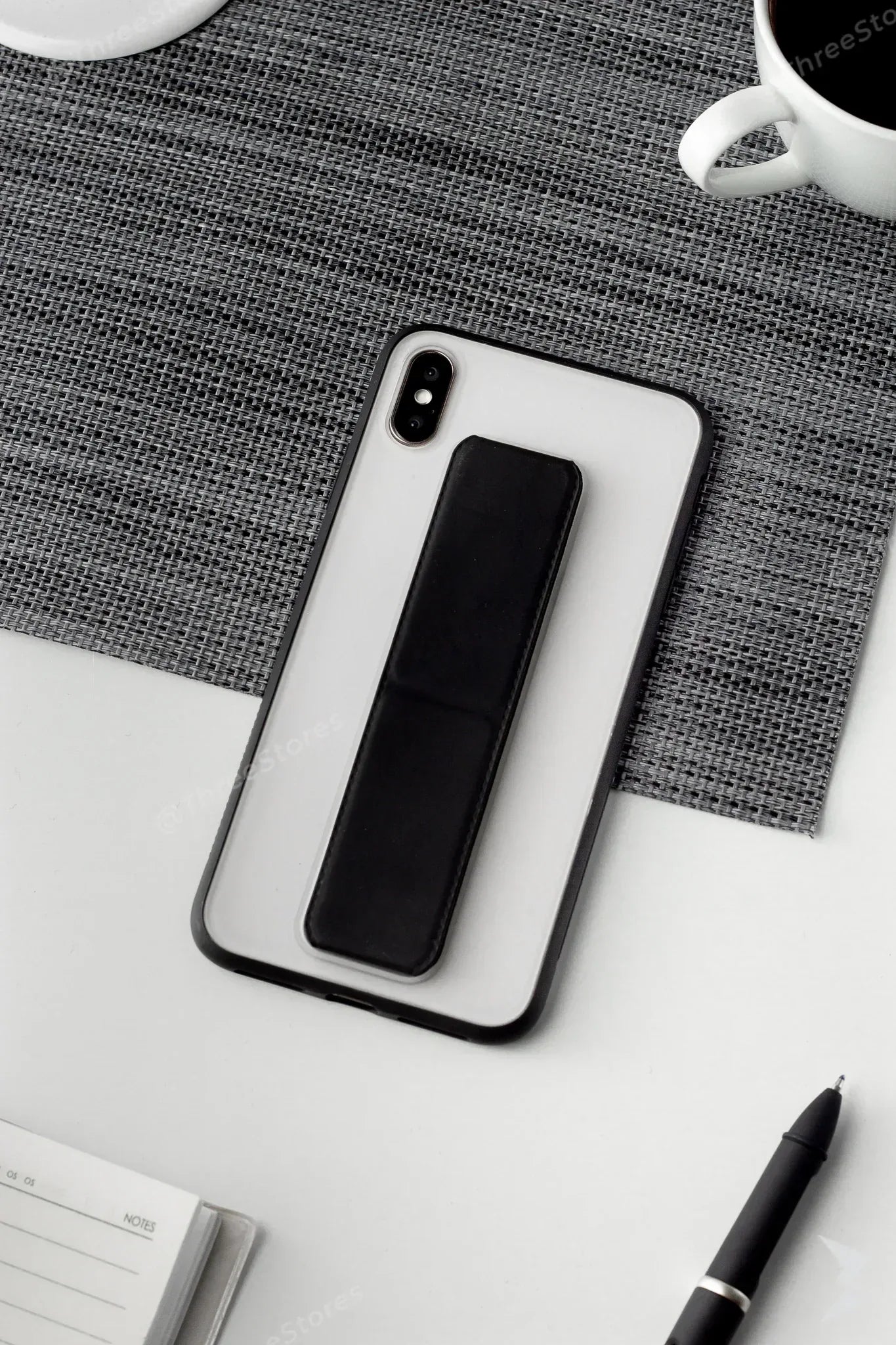 Vertical Hand Strap Case iPhone X Max - Three