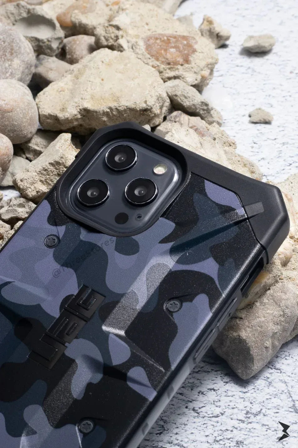 UAG Pathfinder Case iPhone 12 Pro Max - Three