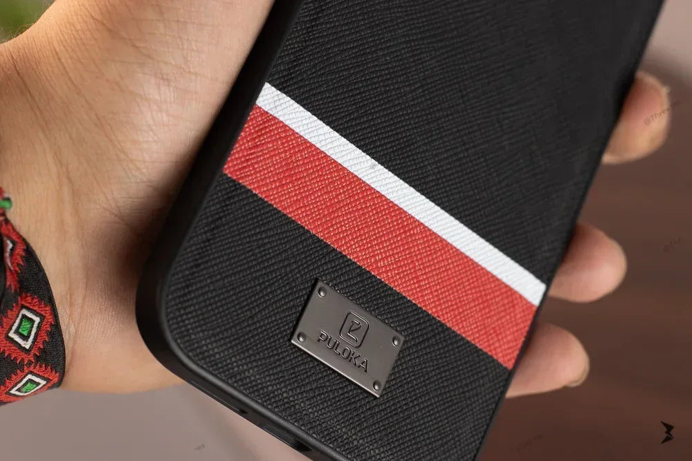 Puloka Textured Case iPhone 11 - Three