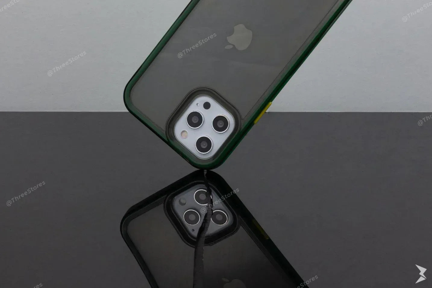 LifeProof Slam Series Case iPhone 12 / 12 Pro - Three