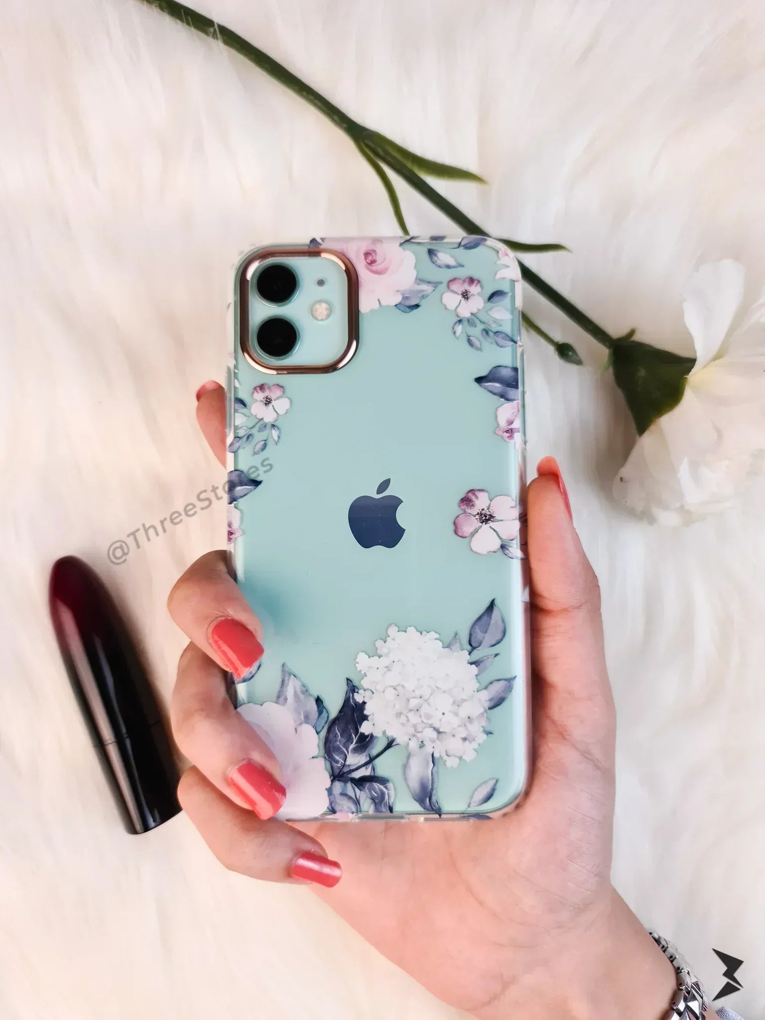 Qy yang Flower Case iPhone 11 - Three