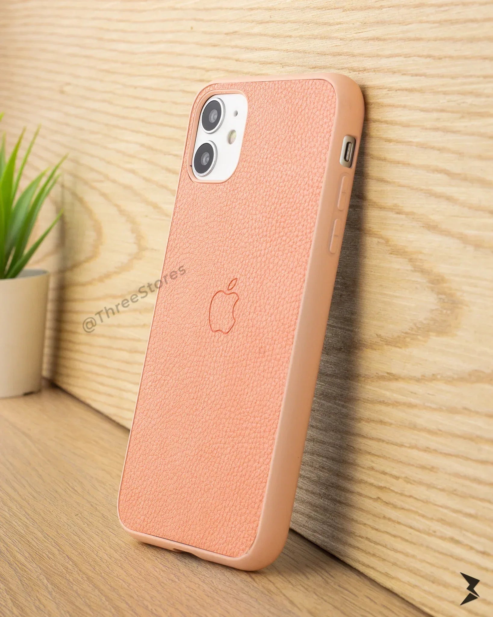 Slim Leather Case iPhone 11 - Three