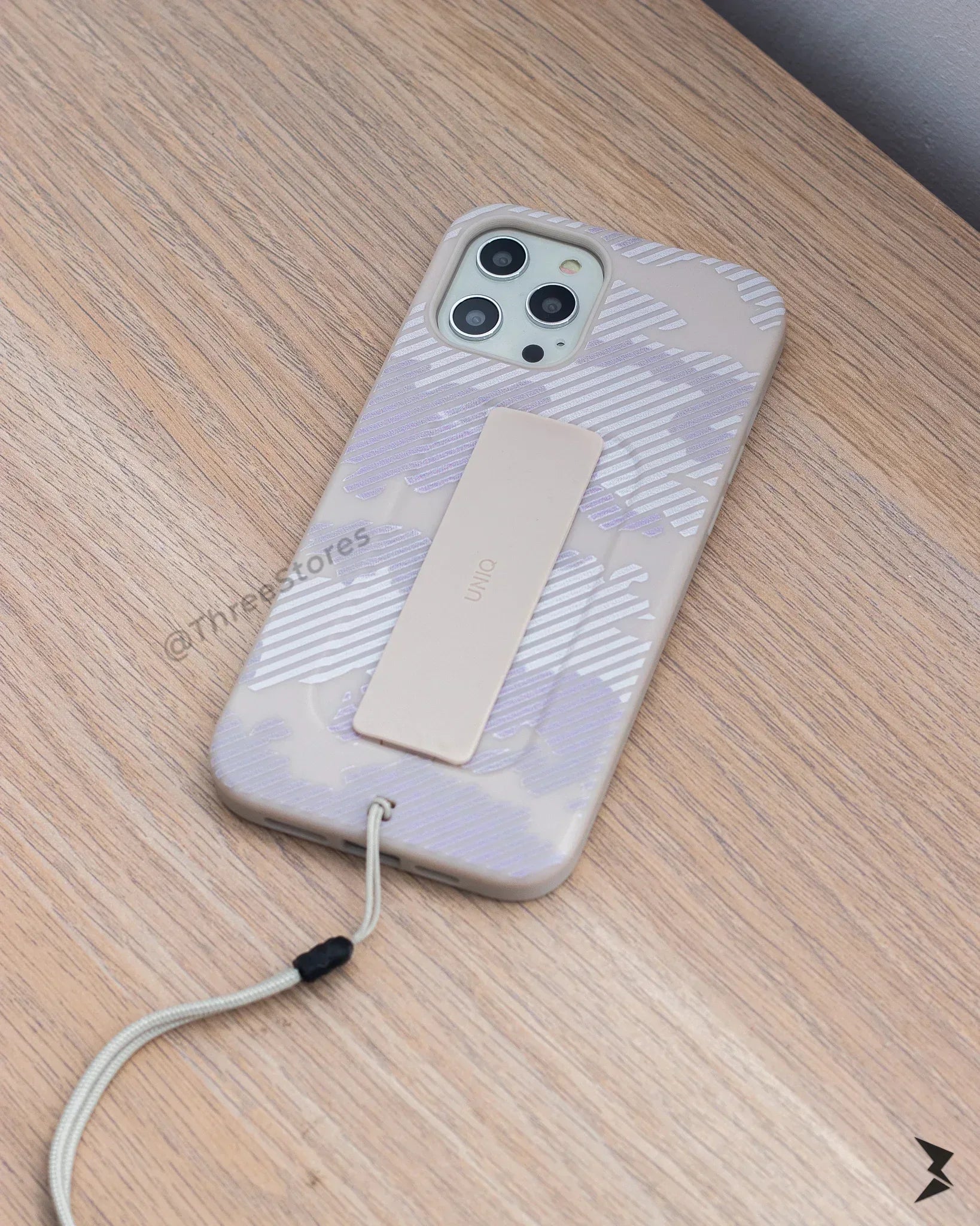Uniq Heldro Army Case iPhone 12 / 12 Pro - Three