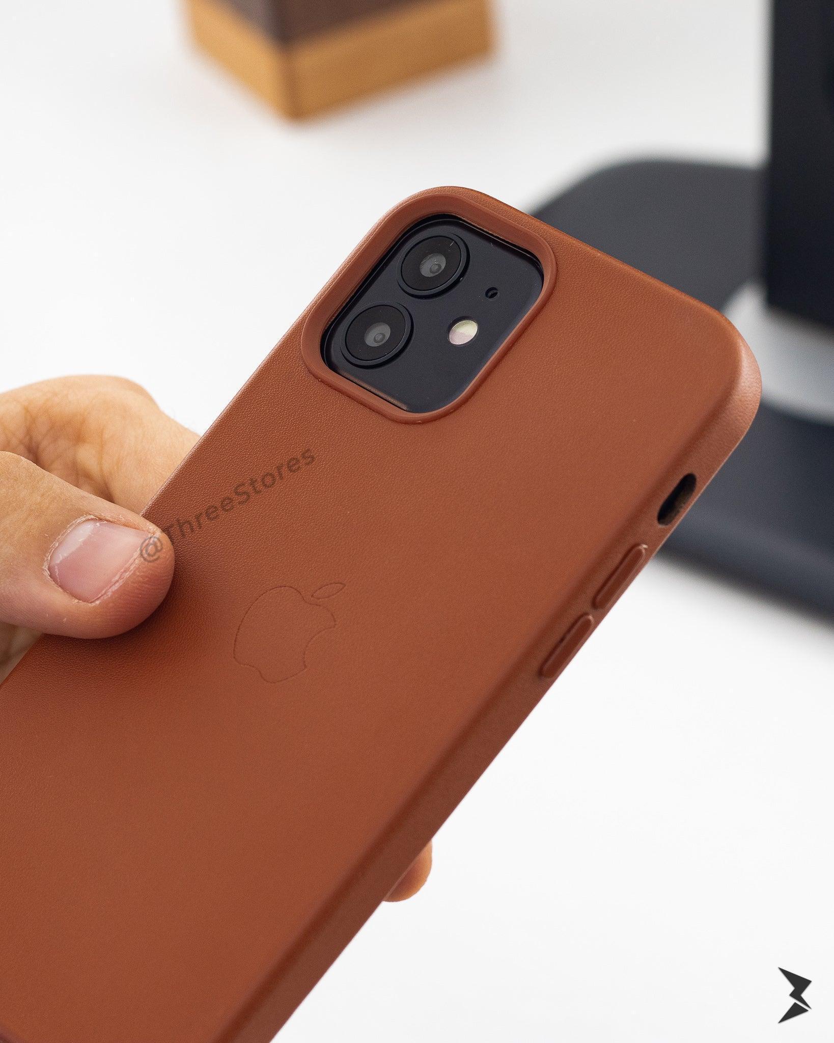 Leather Case iPhone 11 - Three