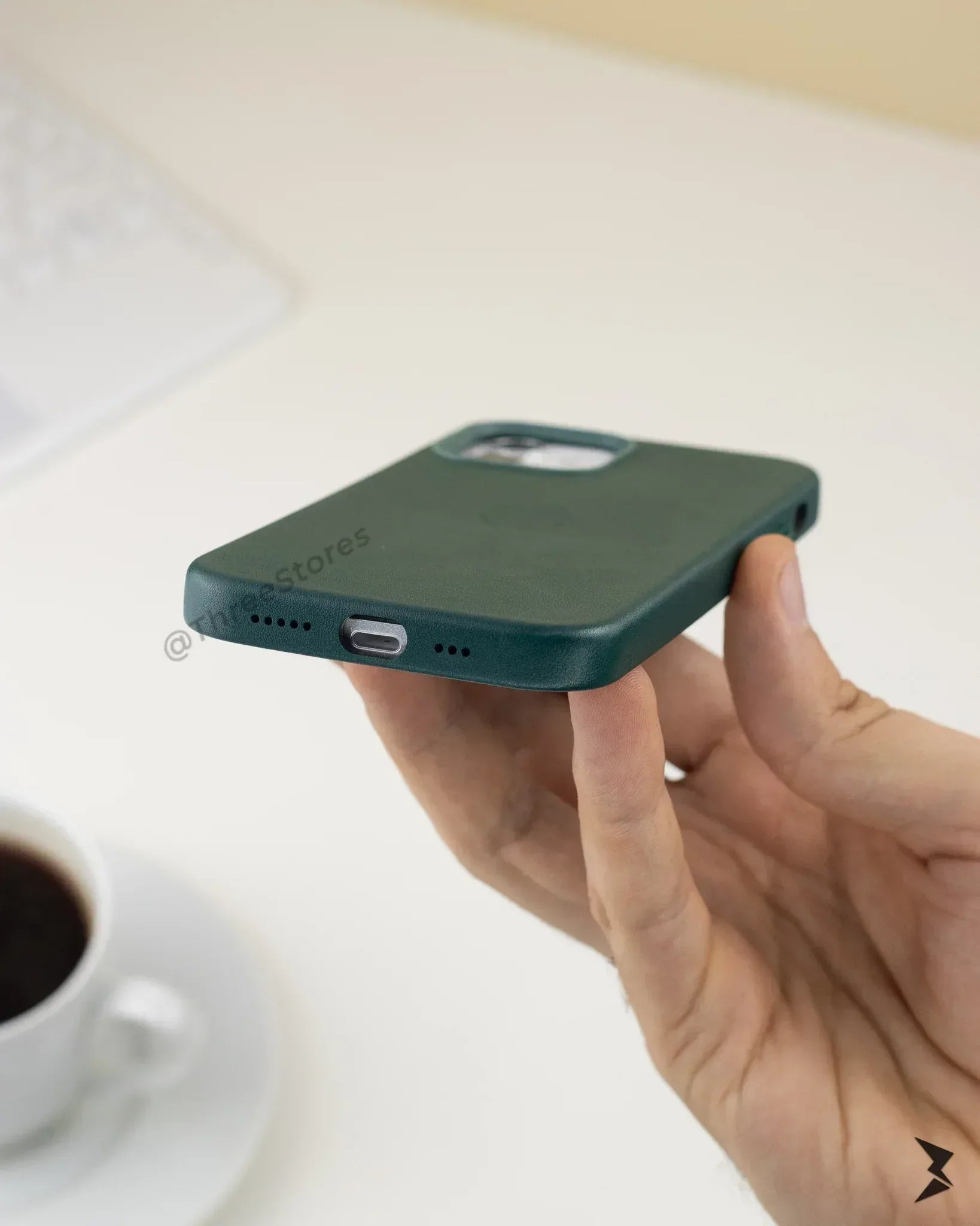 Leather Case iPhone 11 - Three
