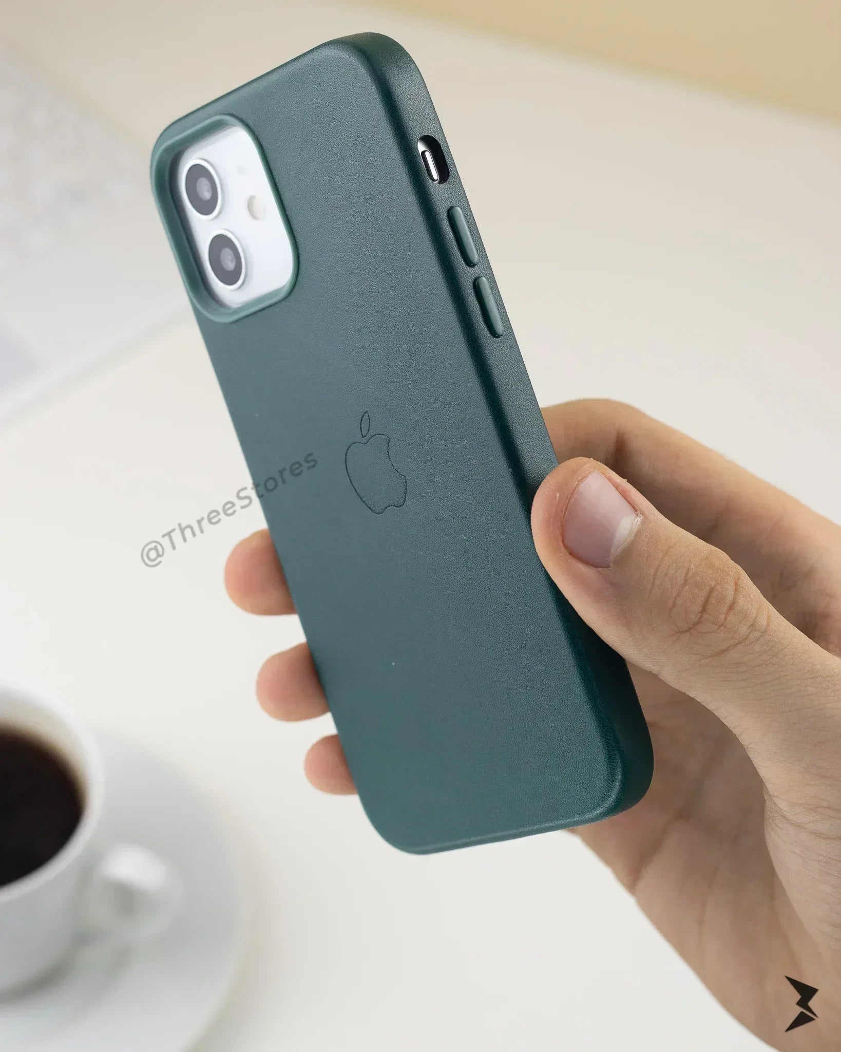 Leather Case iPhone 11 - Three