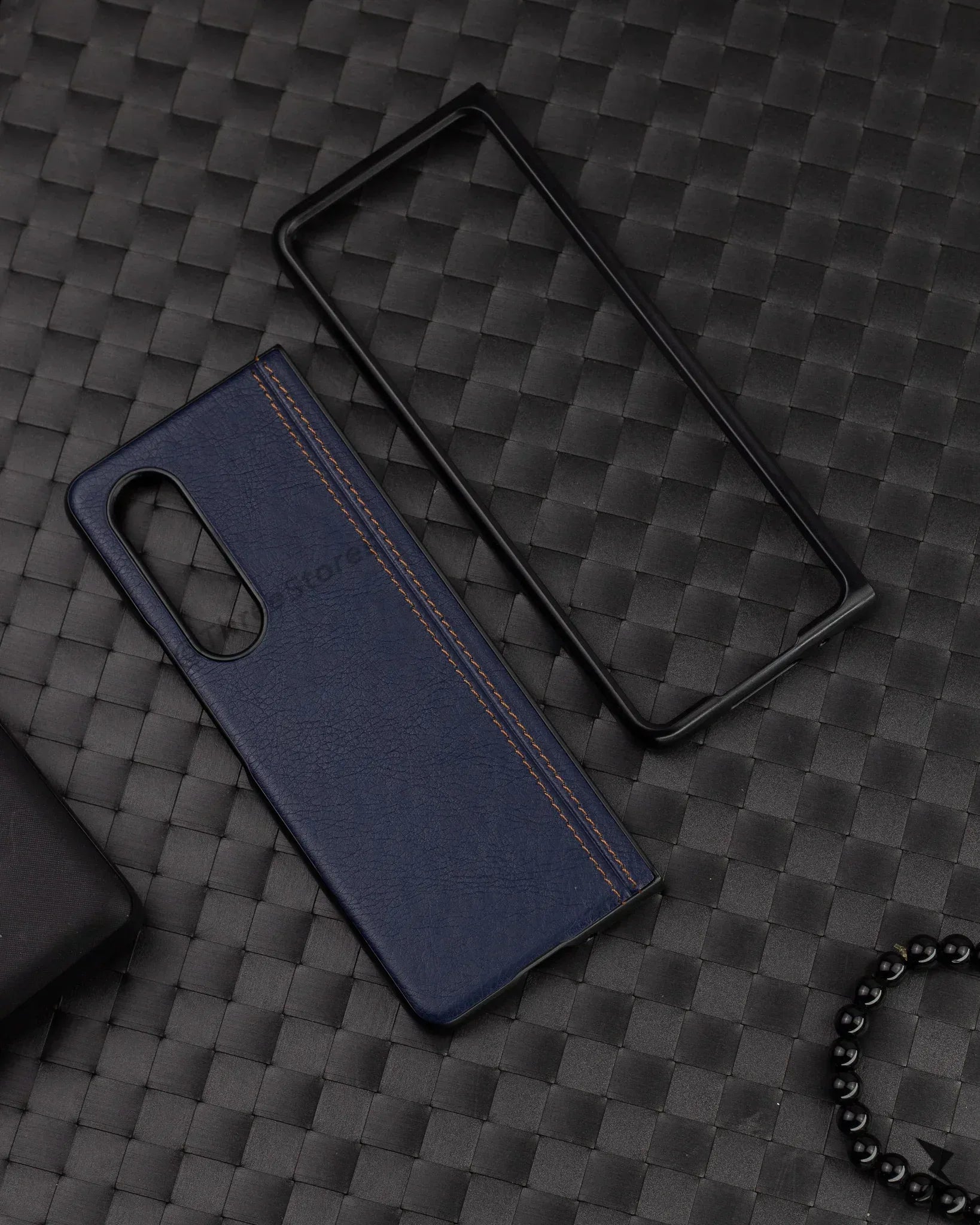 Craft Leather Case Samsung Z Fold 3 - Three
