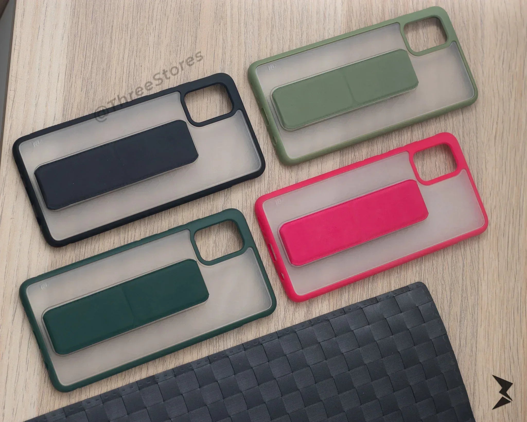 Carbon Hand Case Samsung A51 - Three