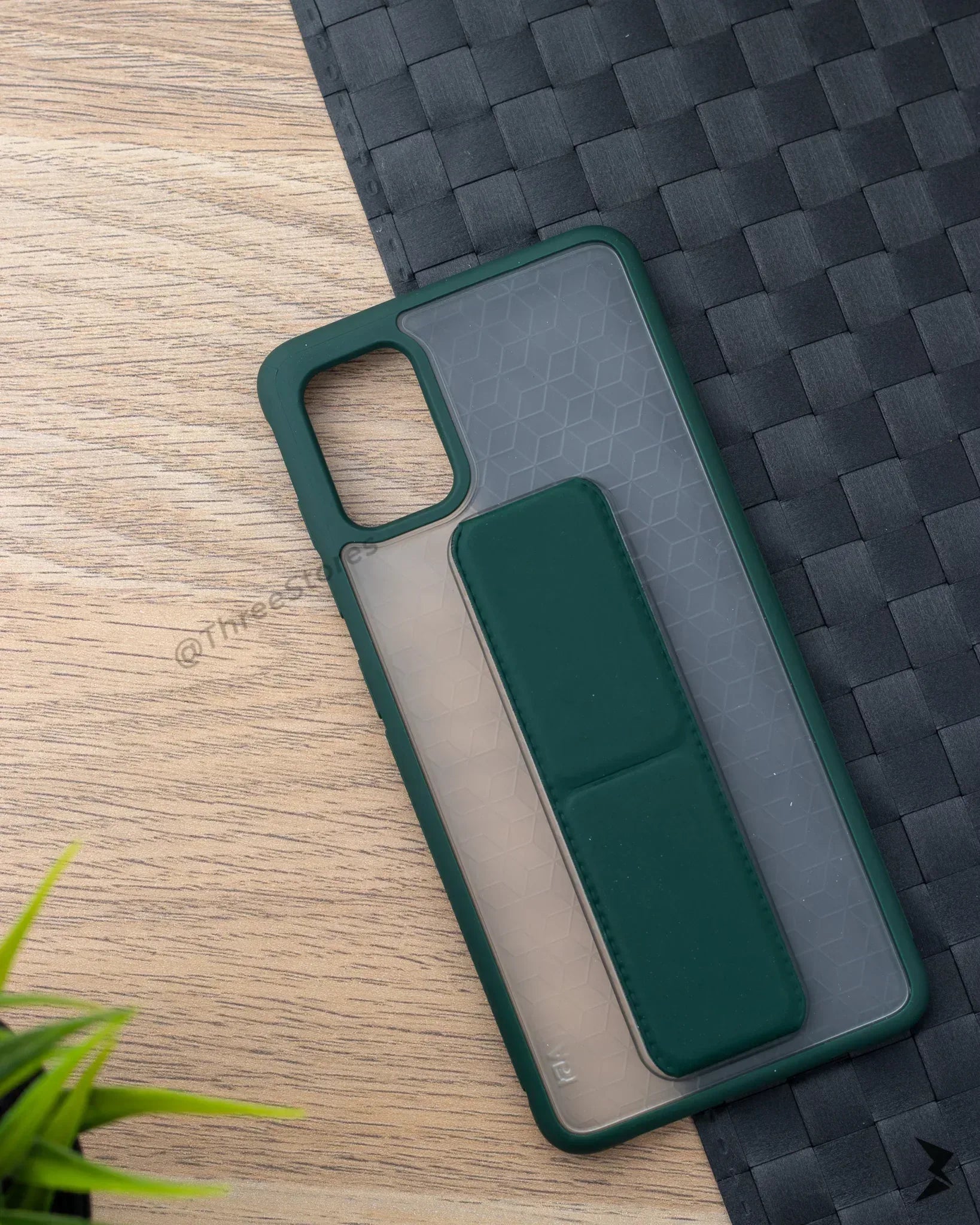 Carbon Hand Case Samsung A51 - Three
