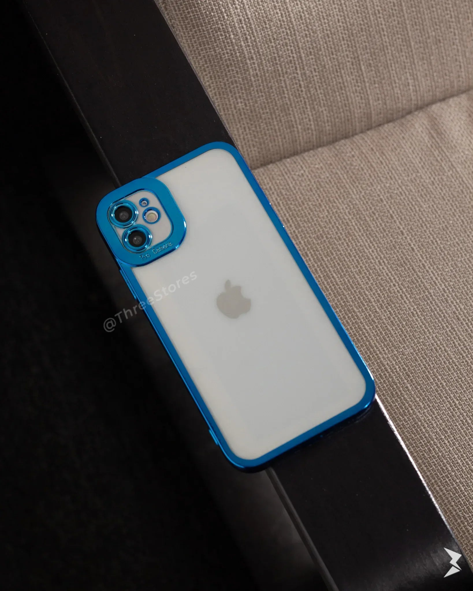 PhoneCase Slim Camera Protection Case iPhone 11 - Three