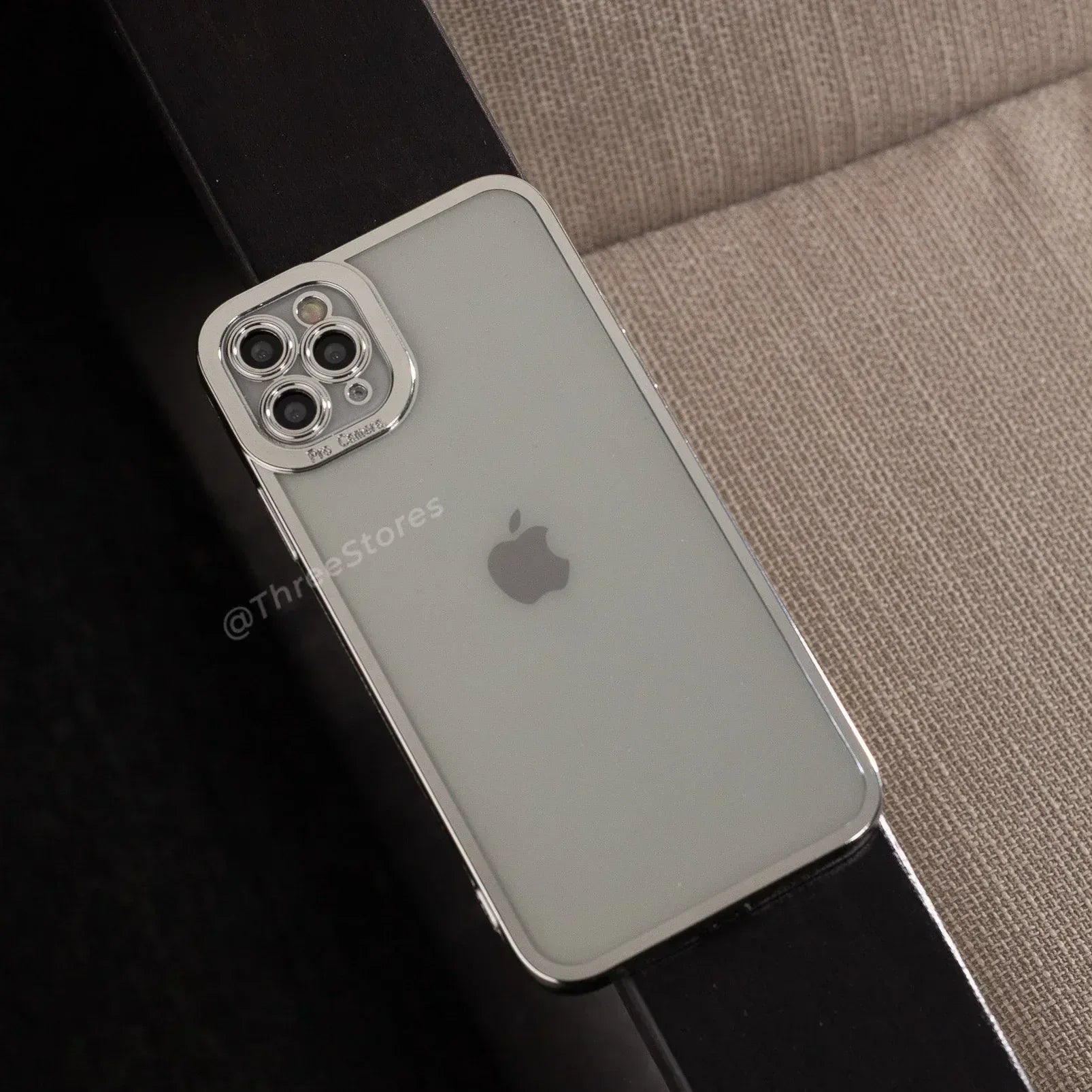 PhoneCase Slim Camera Protection Case iPhone 11 Pro Max - Three