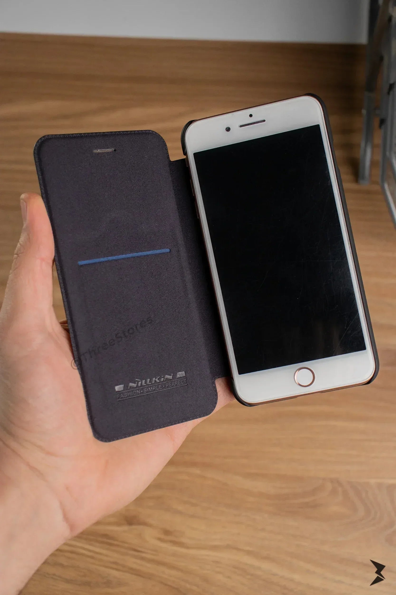 Nillkin Qin Series Leather Case iPhone 7 Plus - Three