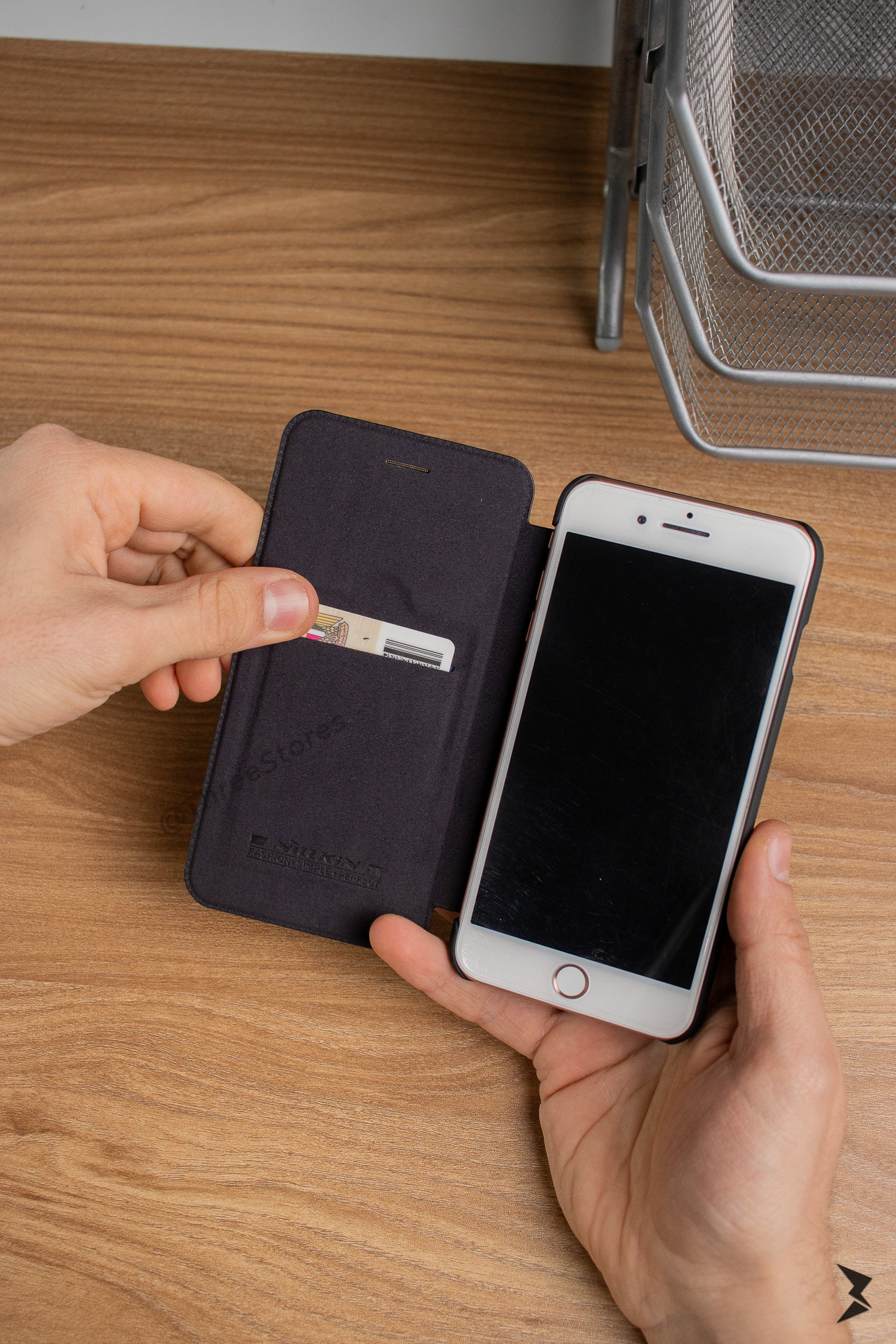 Nillkin Qin Series Leather Case iPhone 7 Plus